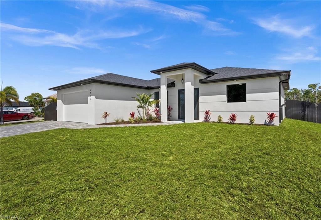 CAPE CORAL - Residential