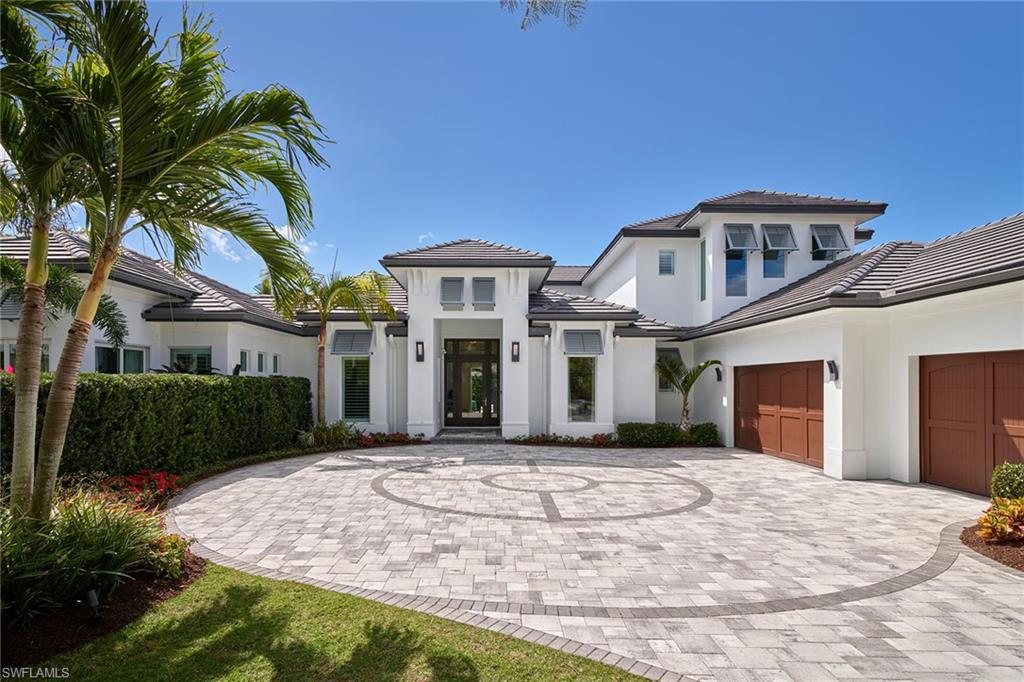 MOORINGS - Residential