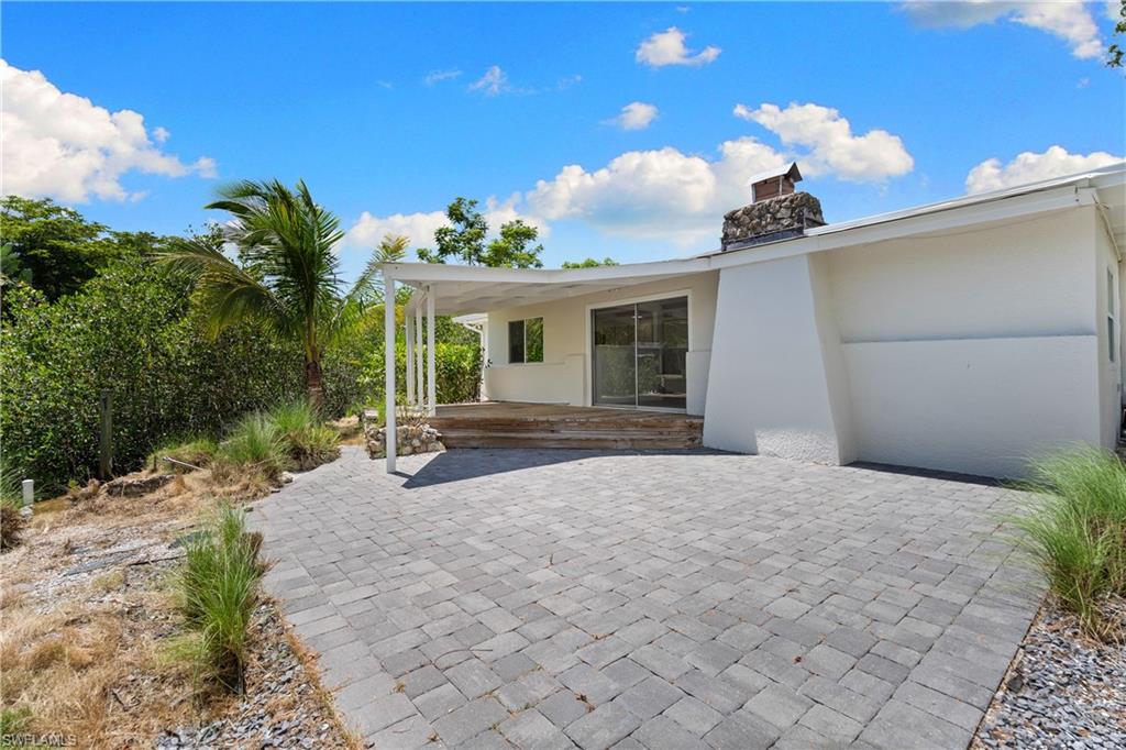 PALM RIVER SHORES - Residential