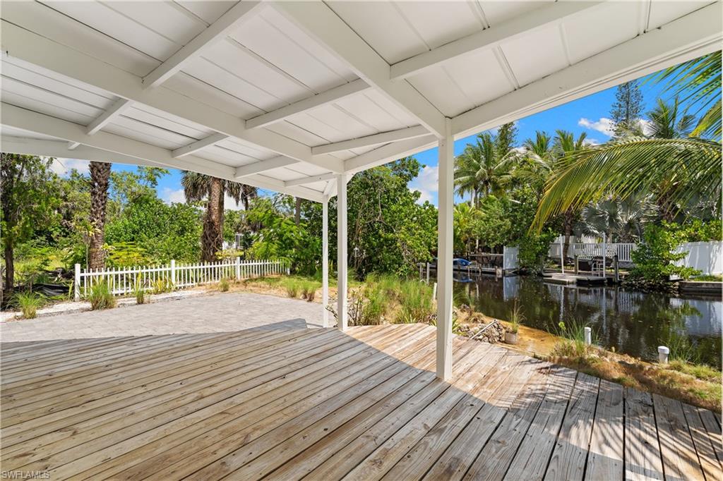 PALM RIVER SHORES - Residential