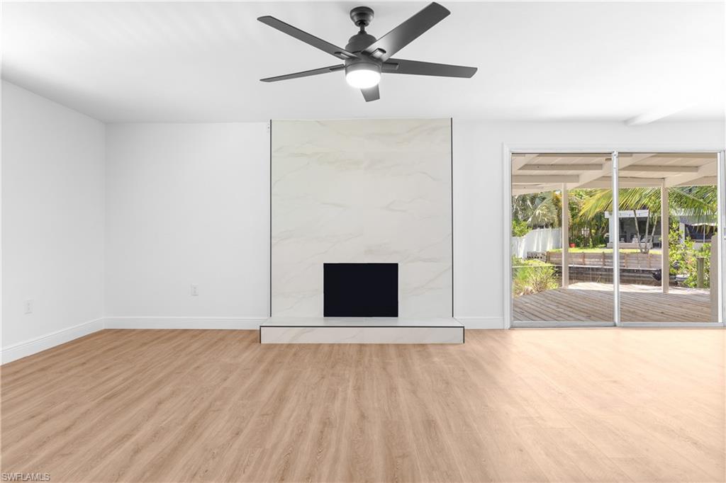 PALM RIVER SHORES - Residential