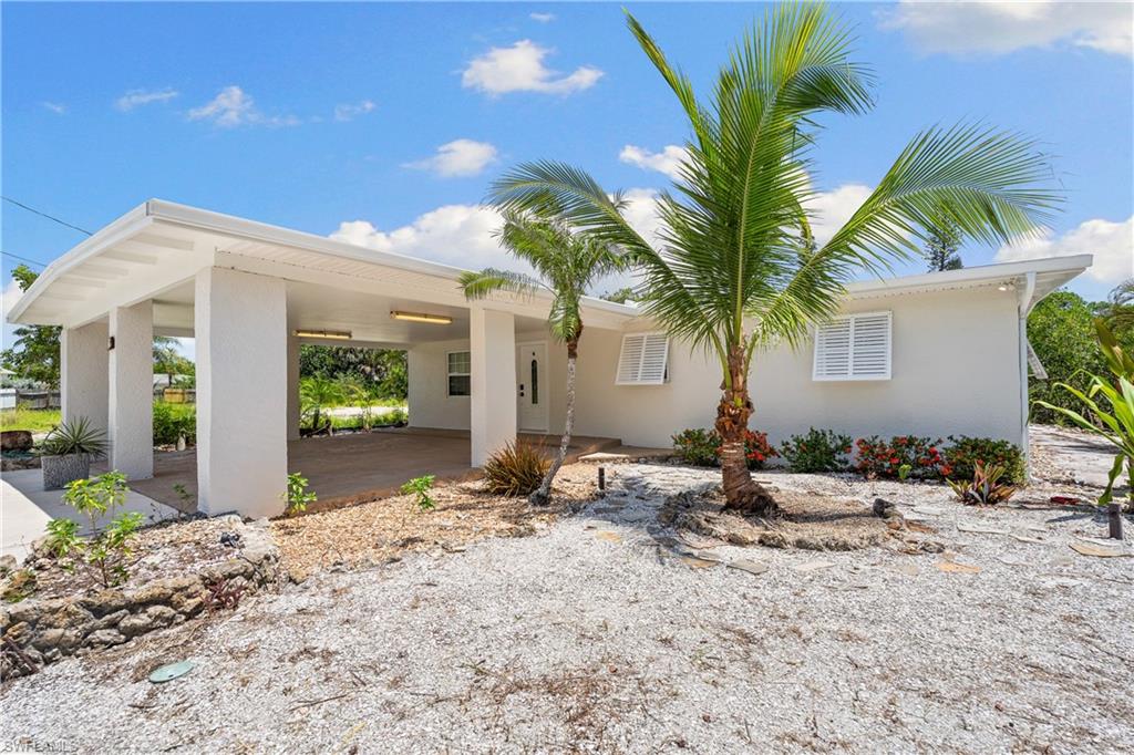 PALM RIVER SHORES - Residential