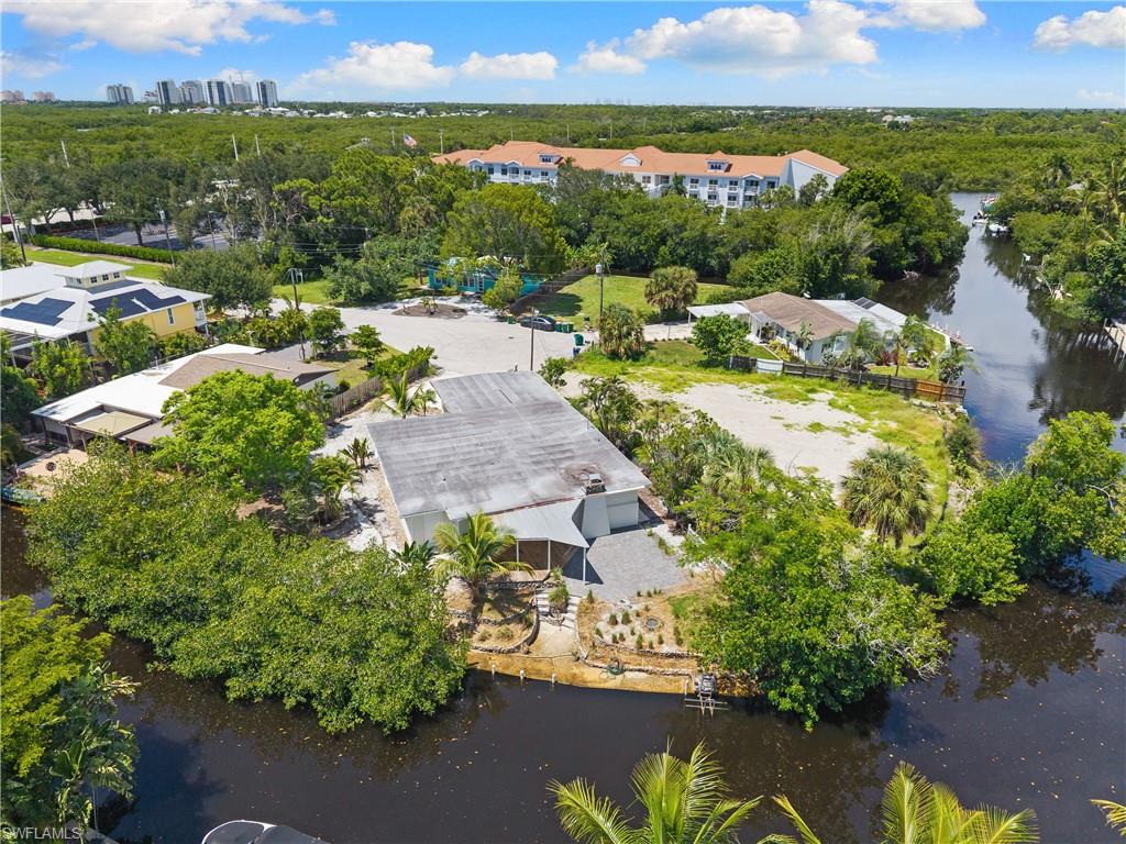 PALM RIVER SHORES - Residential