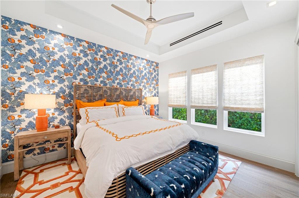 PARROT CAY - Residential
