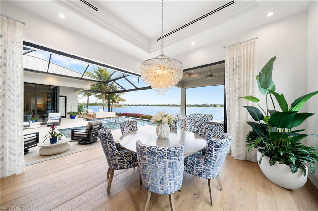 PARROT CAY - Residential