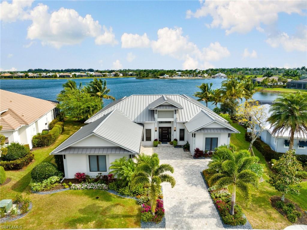 PARROT CAY - Residential