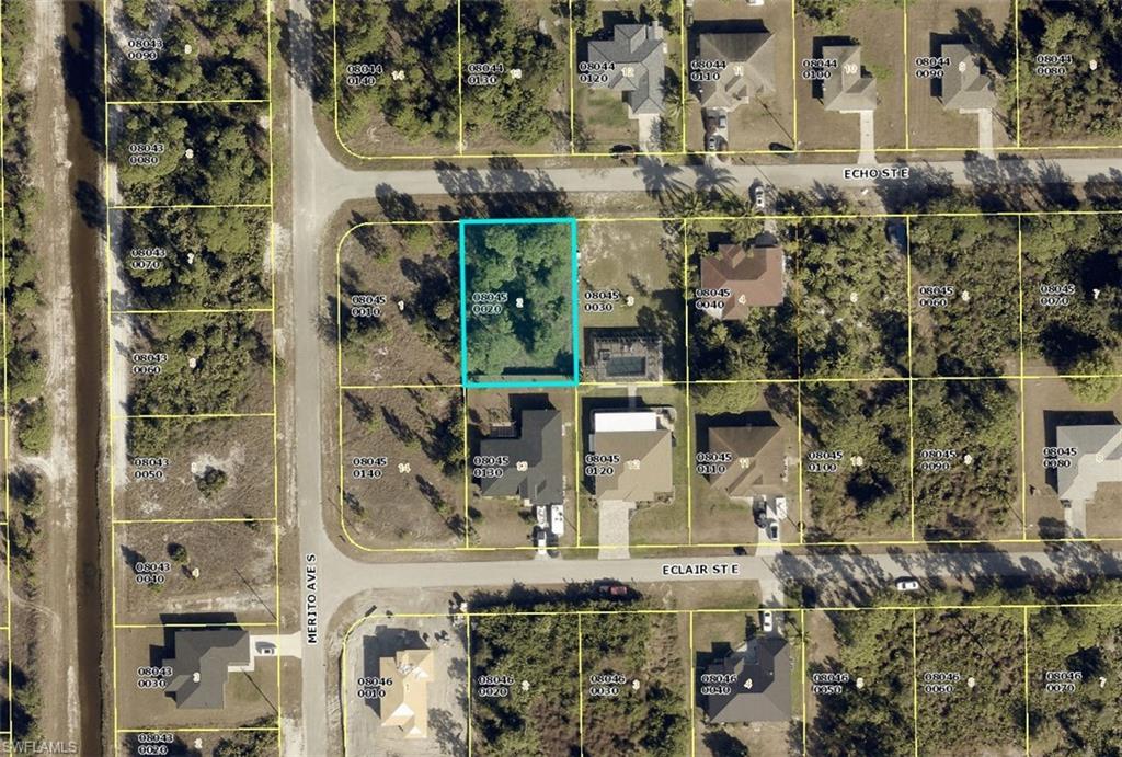 LEHIGH ACRES - Land