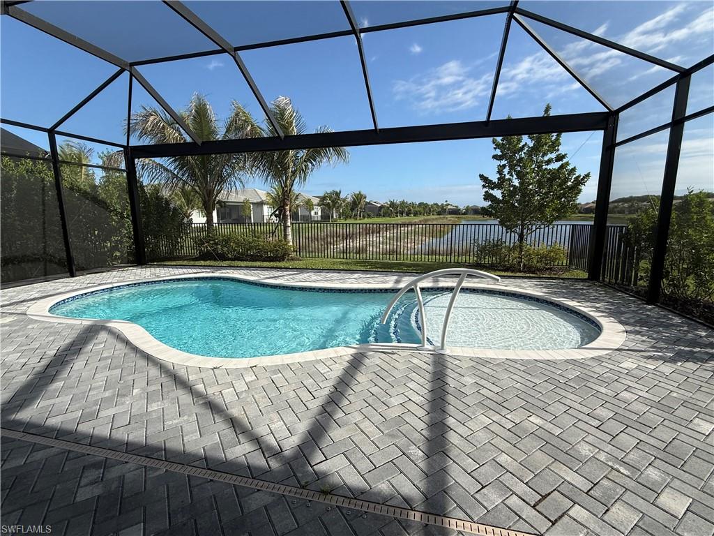 VALENCIA TRAILS - Residential