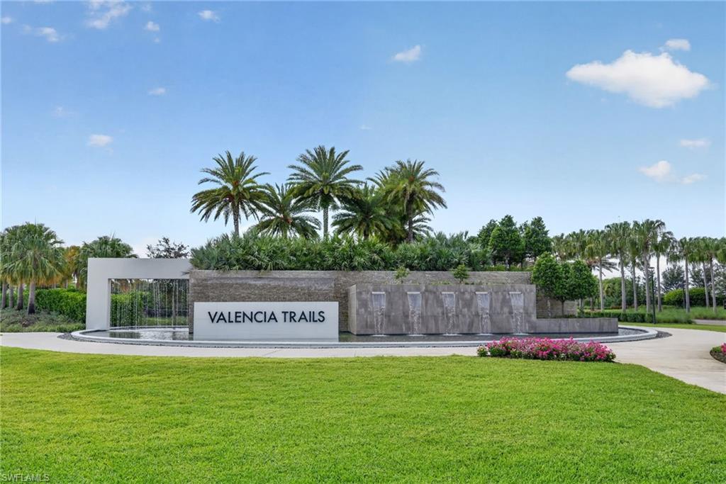 VALENCIA TRAILS - Residential