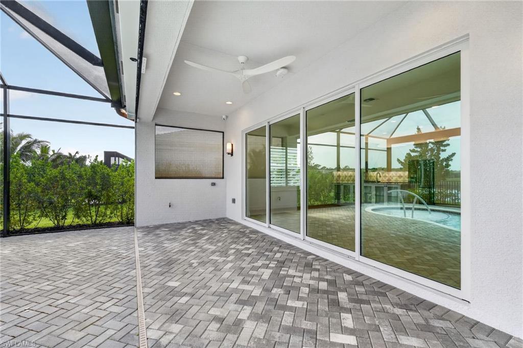 VALENCIA TRAILS - Residential