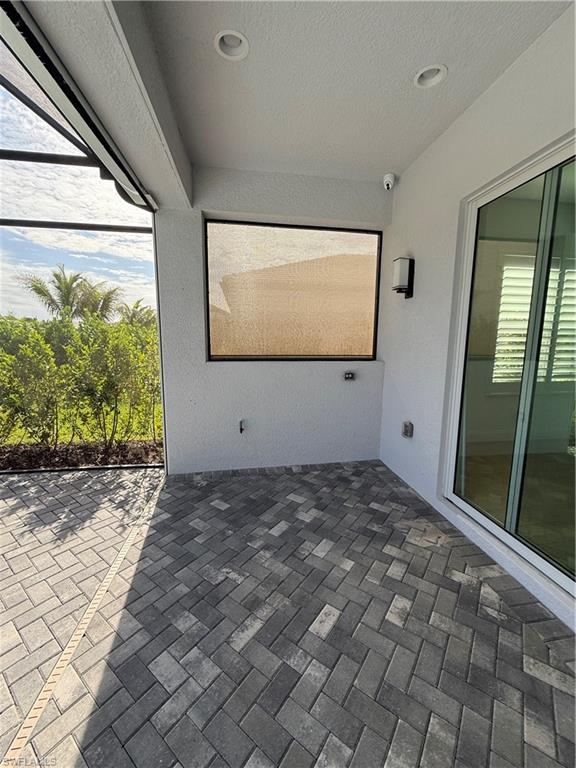 VALENCIA TRAILS - Residential