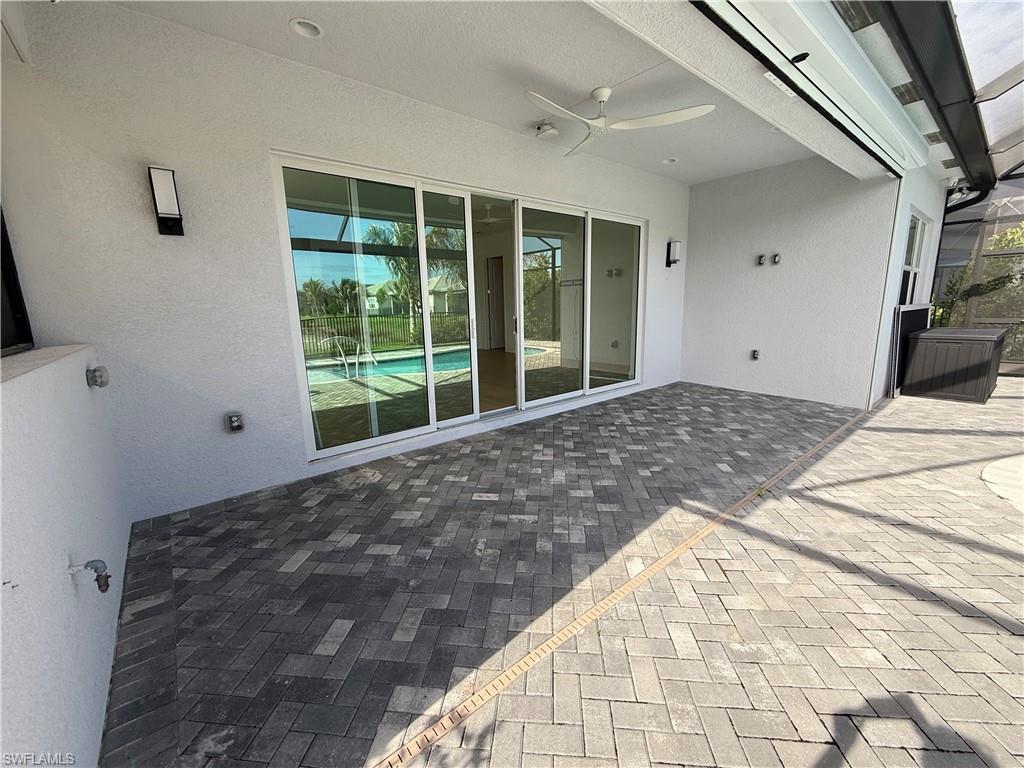 VALENCIA TRAILS - Residential