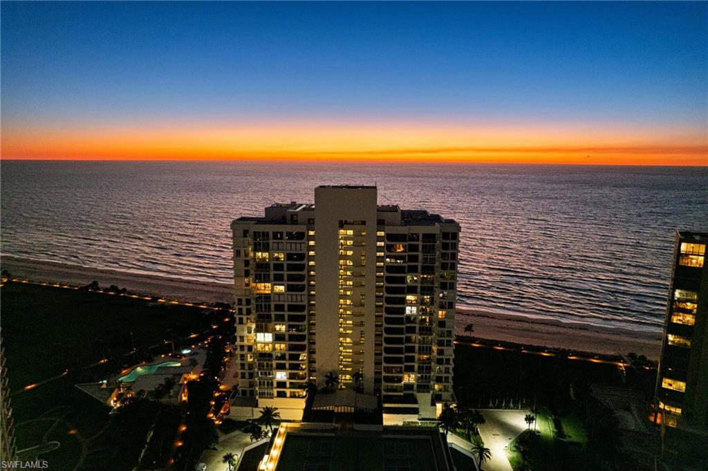 PARK PLAZA - Residential