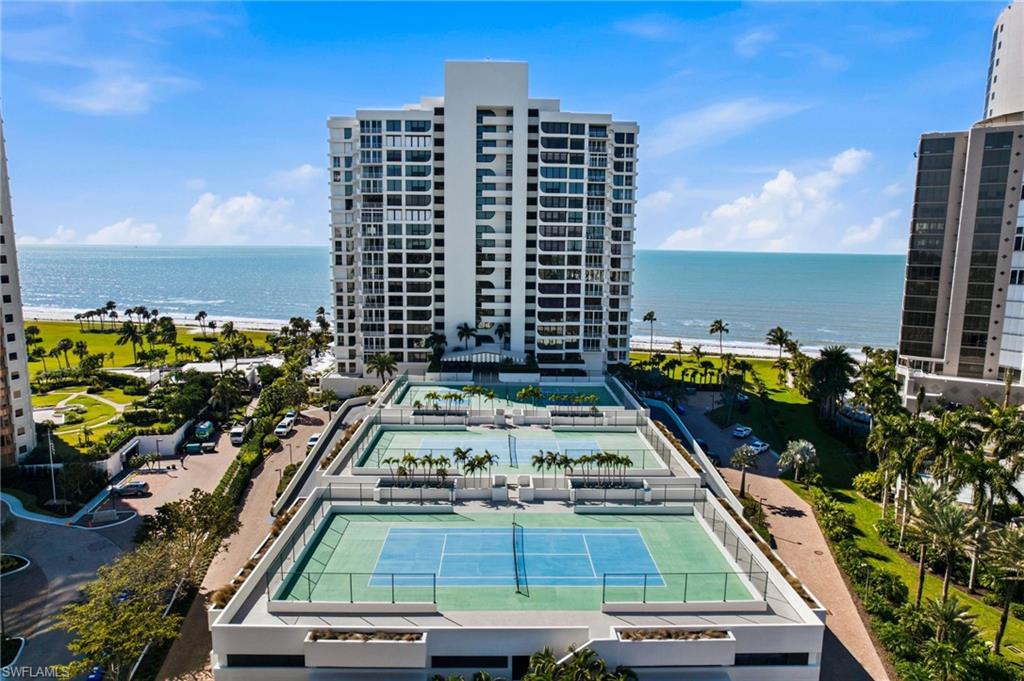 PARK PLAZA - Residential