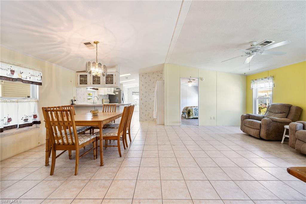 SIX LAKES COUNTRY CLUB - Residential