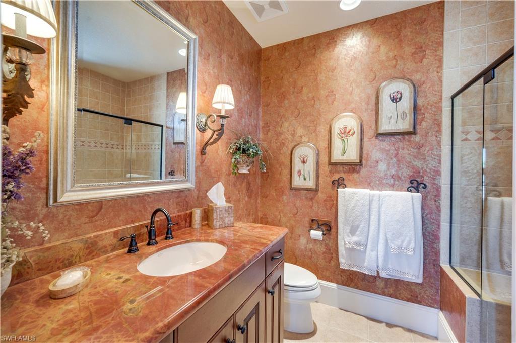 AQUALANE SHORES - Residential