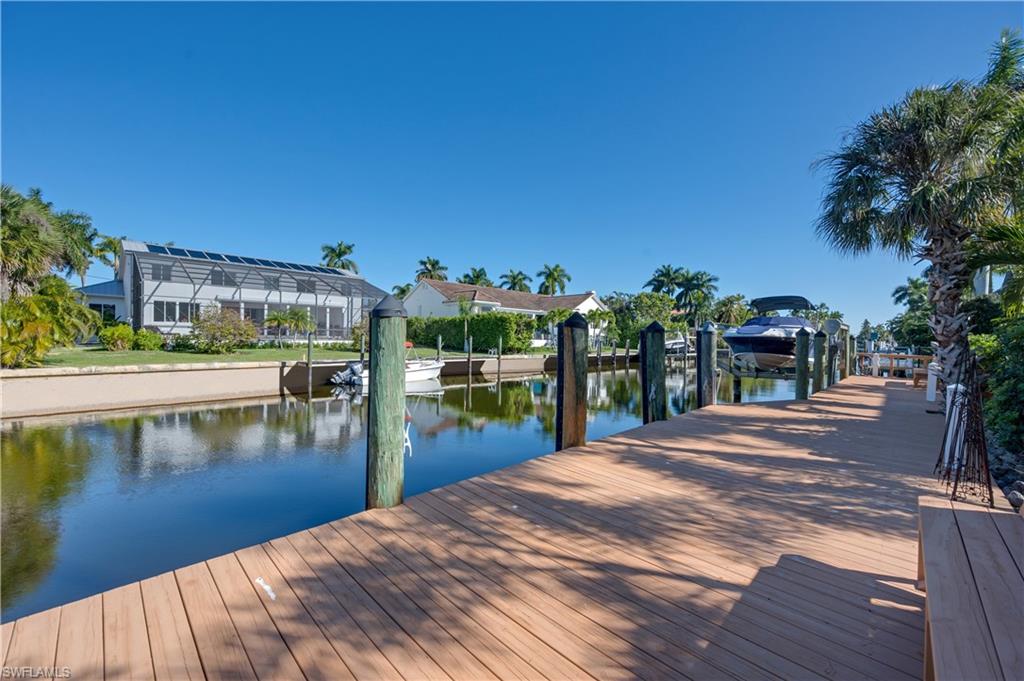AQUALANE SHORES - Residential