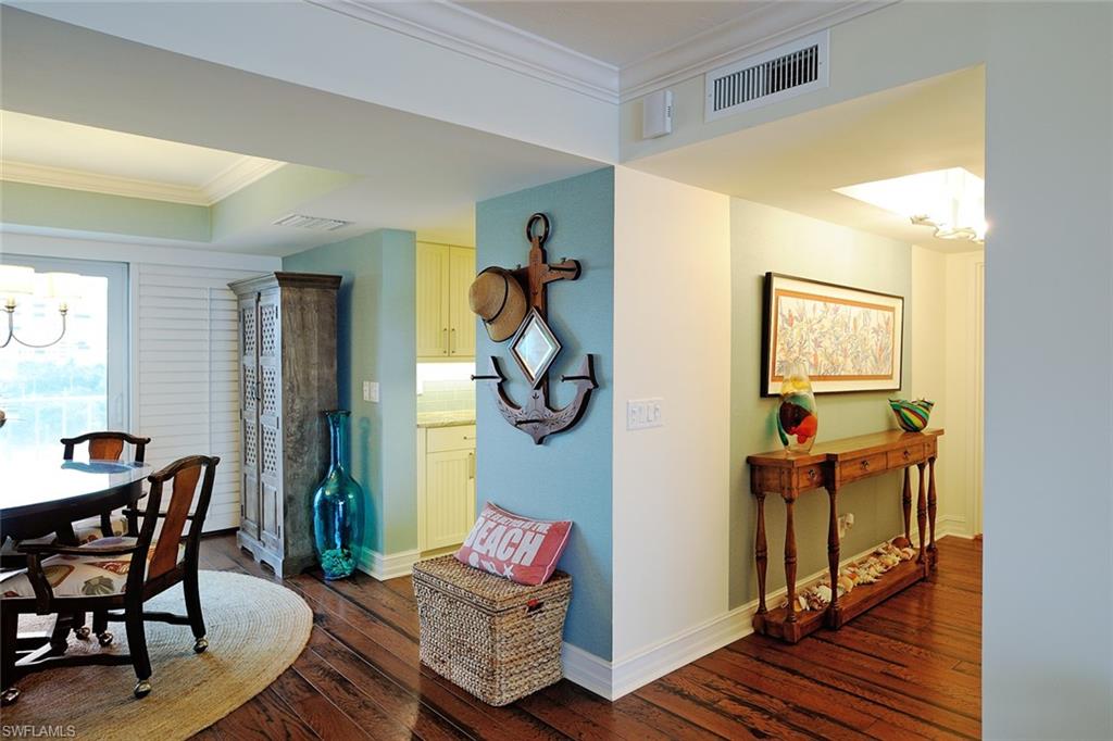 BEACHMOOR - Residential