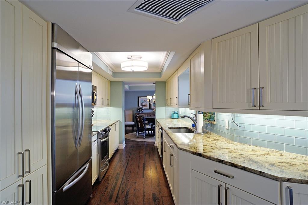 BEACHMOOR - Residential