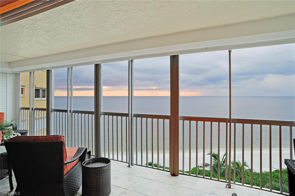 BEACHMOOR - Residential