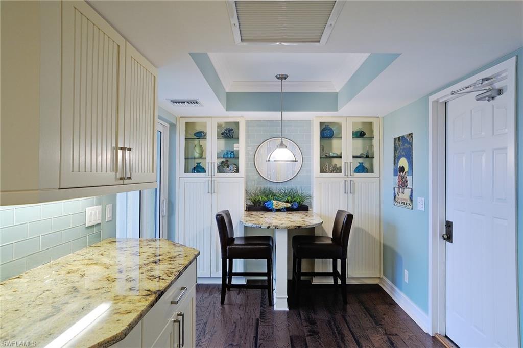 BEACHMOOR - Residential