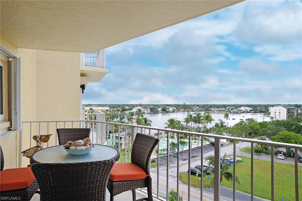 BEACHMOOR - Residential