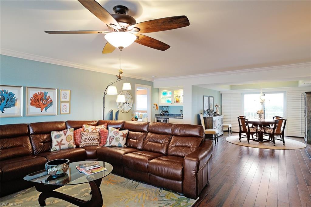 BEACHMOOR - Residential