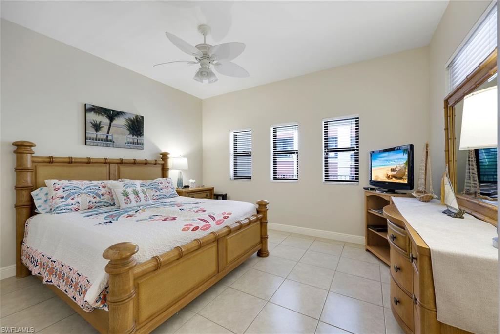 ESPLANADE - Residential