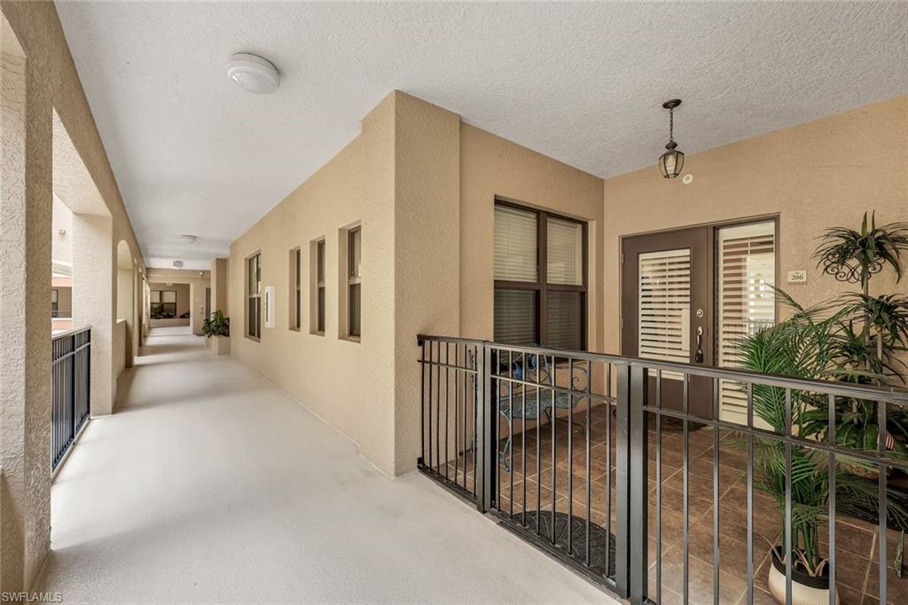 ESPLANADE - Residential