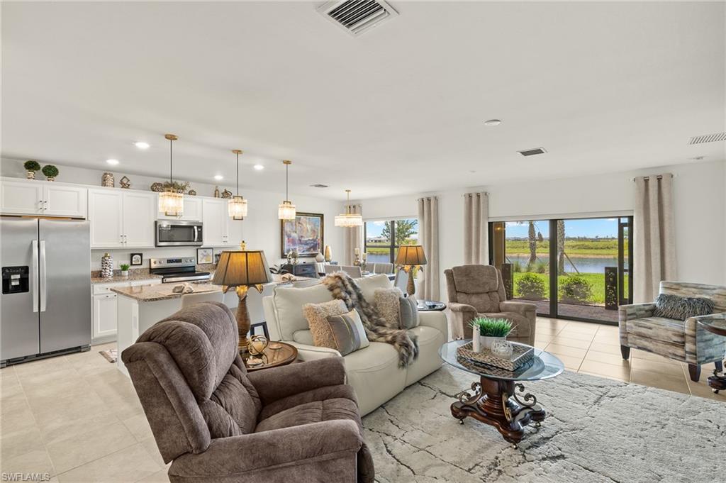 DEL WEBB - Residential