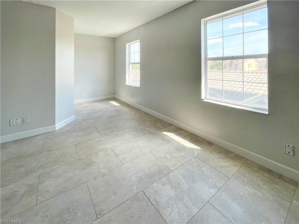 VERONA WALK - Residential