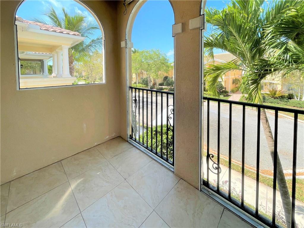 VERONA WALK - Residential
