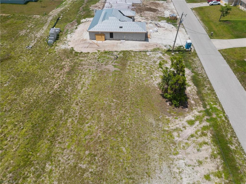 CAPE CORAL - Land