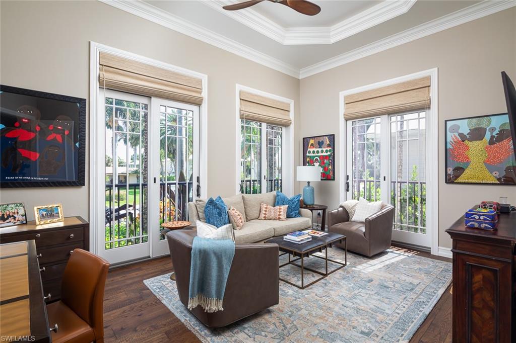 OLDE NAPLES - Residential