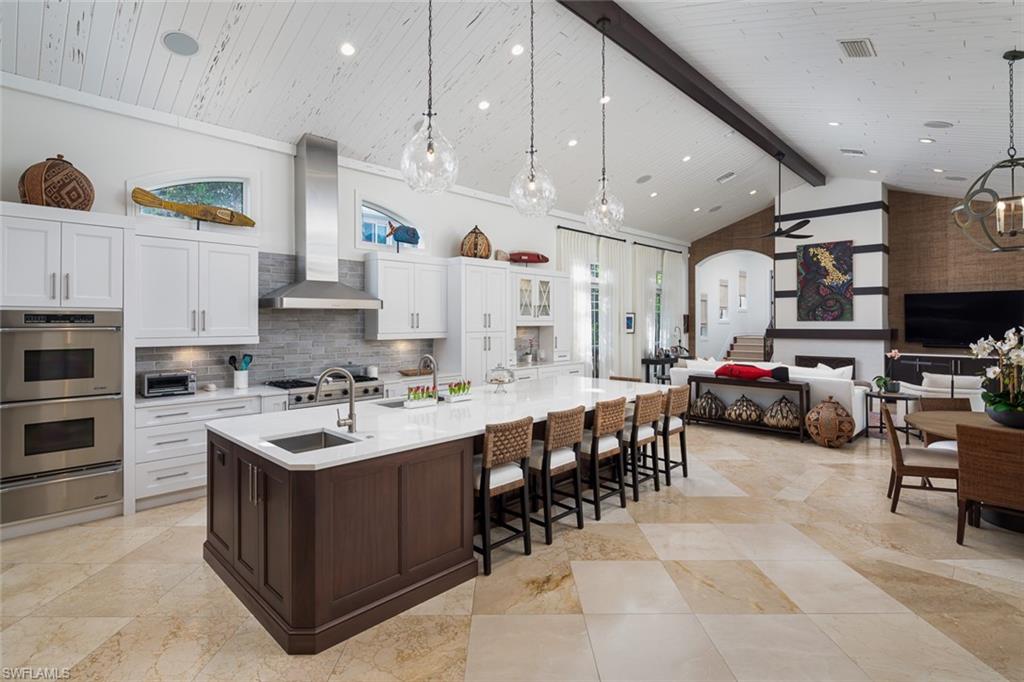 OLDE NAPLES - Residential