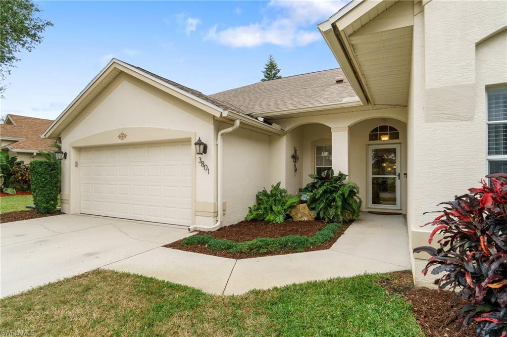 FOUNTAIN LAKES - Residential