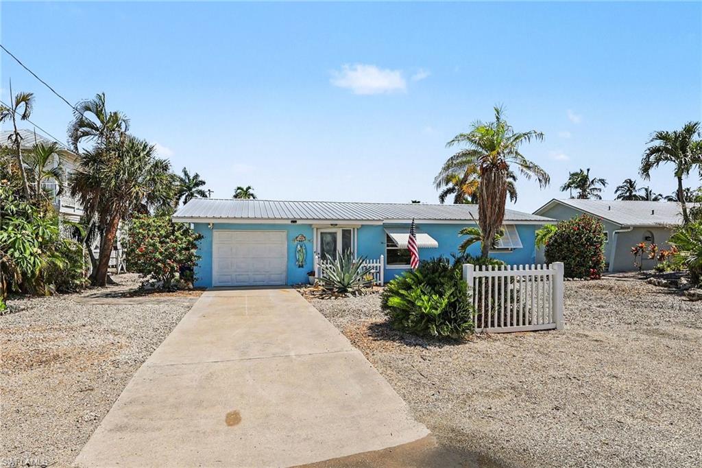 BAYVIEW ACRES - Residential