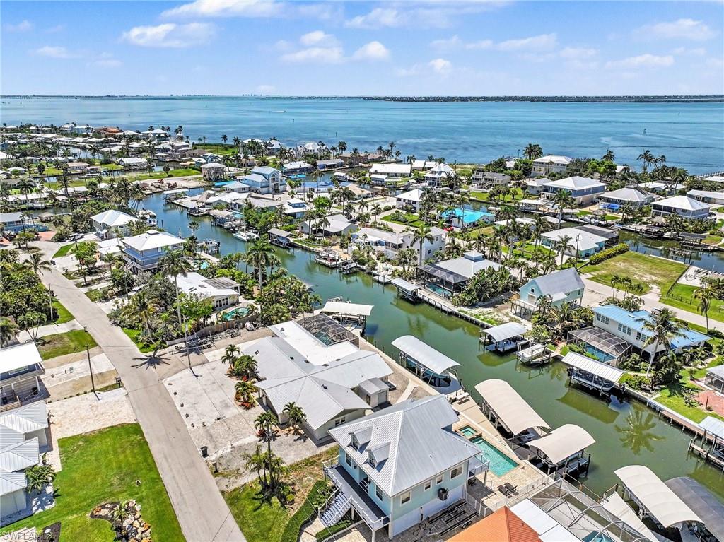 BAYVIEW ACRES - Residential