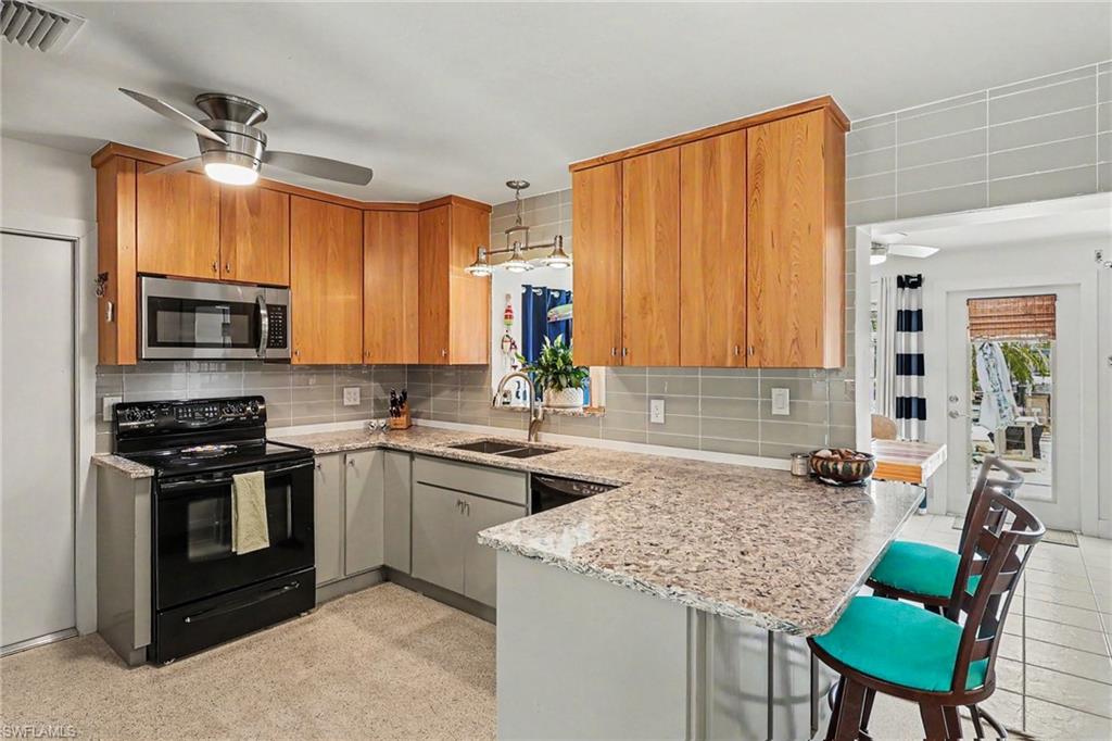 BAYVIEW ACRES - Residential