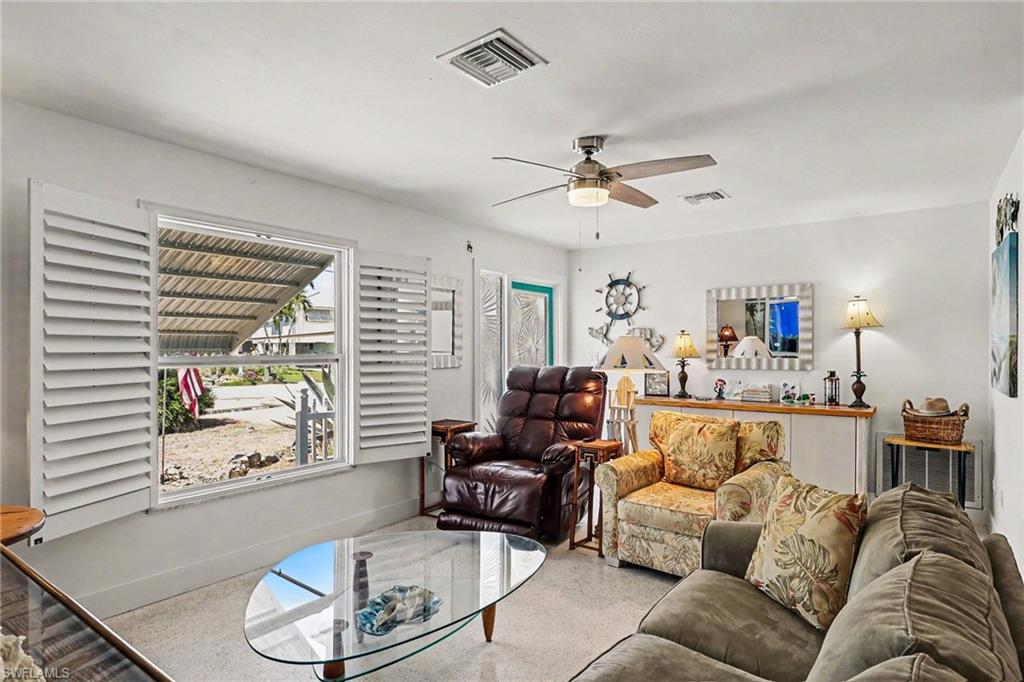 BAYVIEW ACRES - Residential