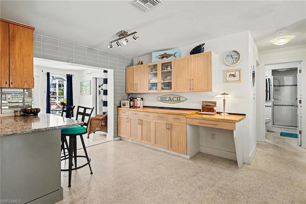 BAYVIEW ACRES - Residential