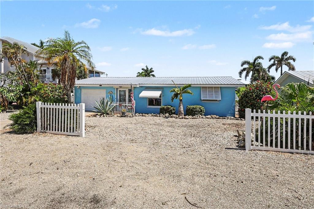 BAYVIEW ACRES - Residential