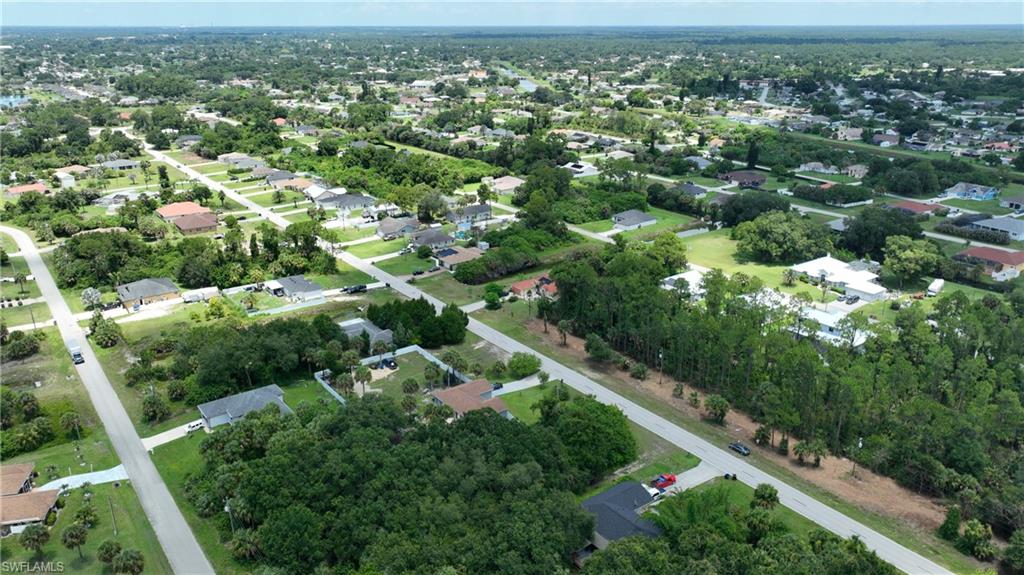LEHIGH ACRES - Land