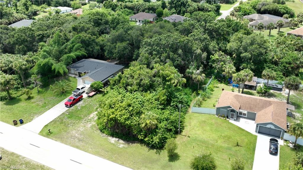 LEHIGH ACRES - Land