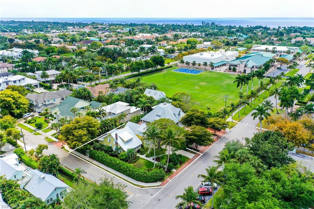 OLDE NAPLES - Residential
