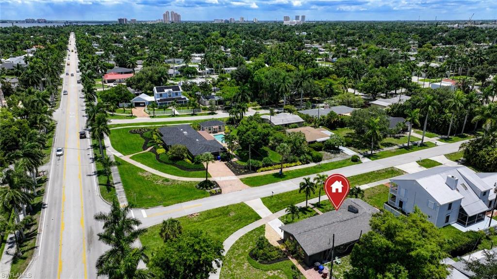 ALLEN COURT - Residential