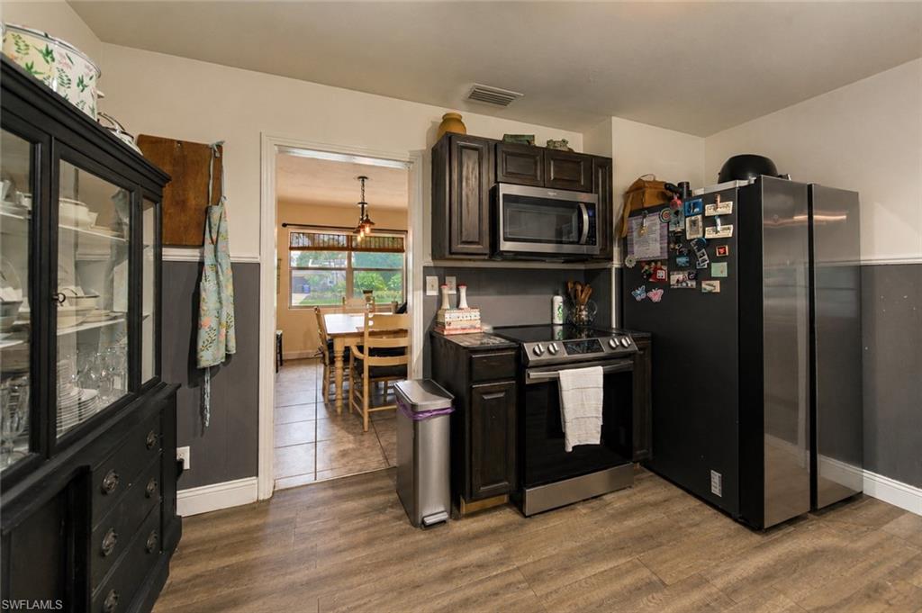 ALLEN COURT - Residential