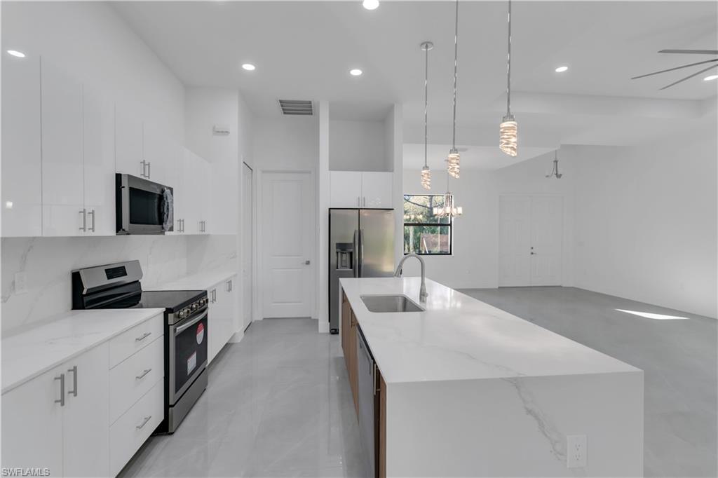 LEHIGH ACRES - Residential Lease