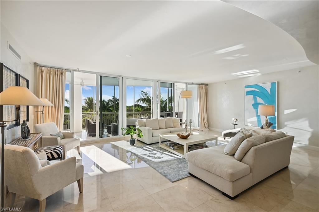 AQUA - Residential