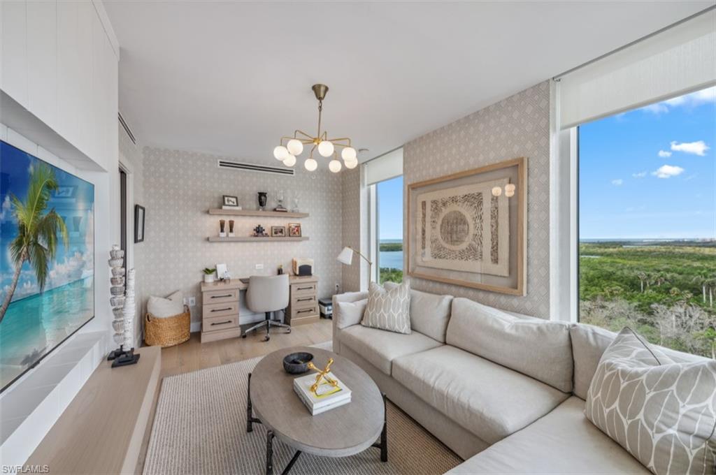 KALEA BAY TOWER 200 - Residential